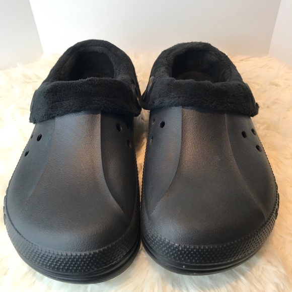 mens black crocs with fur
